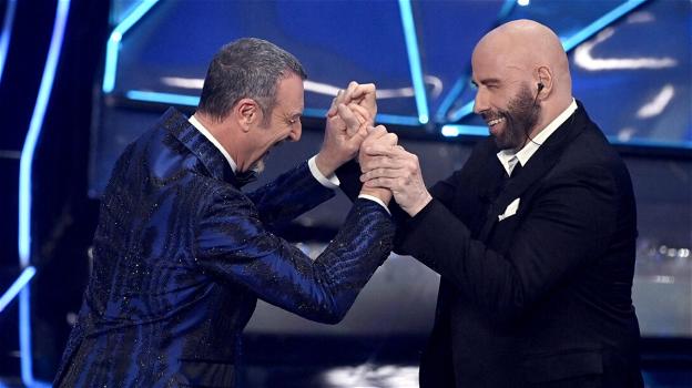 Sanremo, caos su John Travolta: cachet da urlo ma l’attore non firma la liberatoria per il Ballo del qua qua