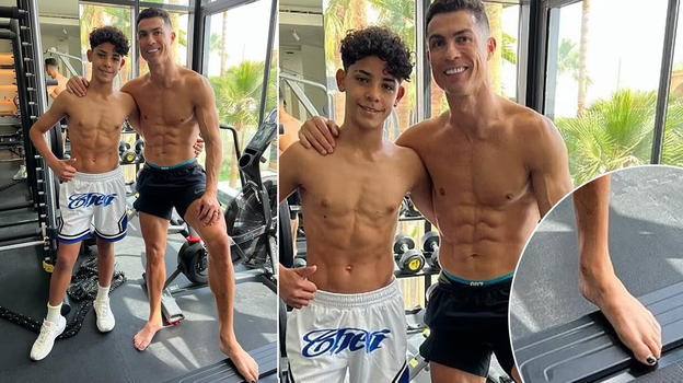 Ronaldo posa post-allenamento col figlio 13enne: lo smalto attira l’attenzione