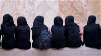 Controllo capillare: l’Iran rafforza le norme sull’uso obbligatorio del hijab