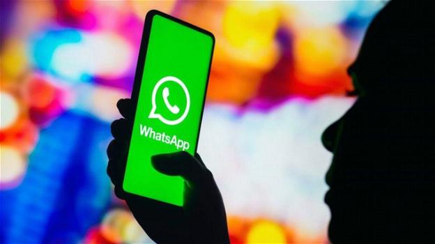 WhatsApp sperimenta la condivisione di video da 1 minuto in status