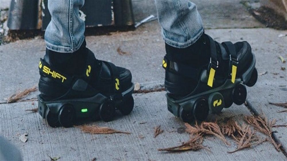 Moonwalkers: le scarpe hi-tech che rivoluzionano la camminata