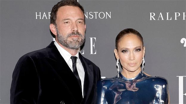 È crisi tra Ben Affleck e Jennifer Lopez: "Vivono in case separate"
