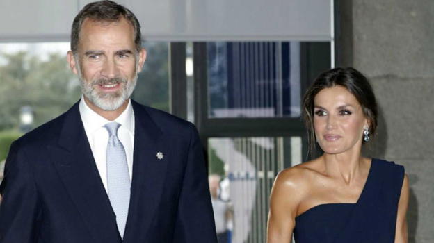 Anniversario di matrimonio per Felipe e Letizia di Spagna, la coppia festeggia 20 anni