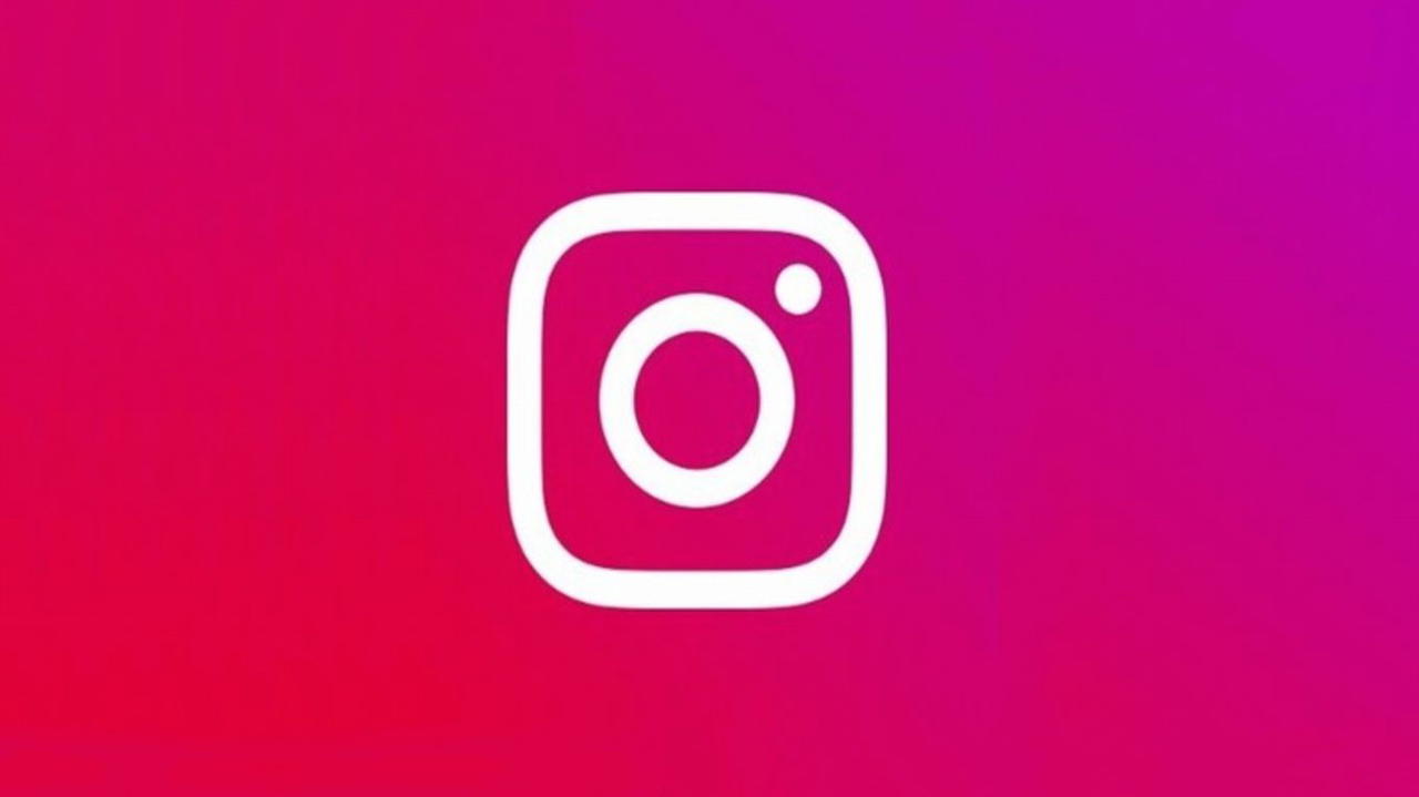 Instagram potrebbe mostrare contenuti per adulti ai minori: lanciato l’allarme
