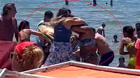 Napoli, rissa in spiaggia per il lettino in prima fila