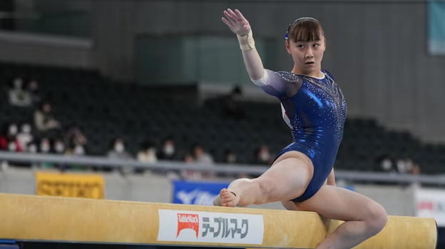 Il Giappone esclude dalle Olimpiadi la sua giovane promessa per colpa delle sigarette: la storia di Shoko Miyata