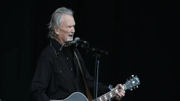 Addio al leggendario Kris Kristofferson, leggenda della musica