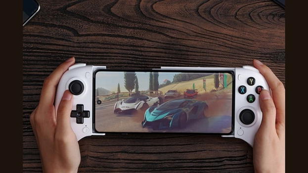 8BitDo lancia il primo controller Android con Bluetooth e Hall Effect