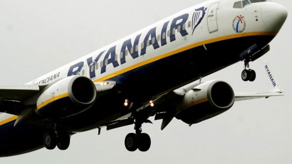 Passeggero si sente male e perde la vita su volo Ryanair