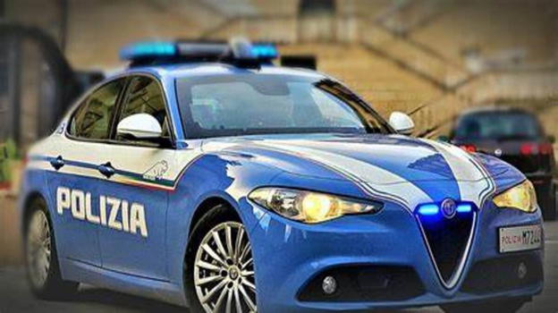 Bolzano: irrompe la polizia alla festa dei maturandi