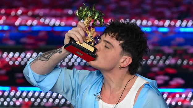 Festival di Sanremo, vince Olly: premiati Lucio Corsi, Brunori Sas, Cristicchi e Giorgia