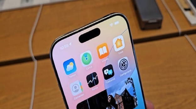 iPhone 17 con display Samsung M14: Apple alza l’asticella della qualità