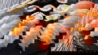 Pescara:Il numero delle persone intossicate a causa del sushi continua a salire, raggiungendo almeno 60 casi accertati