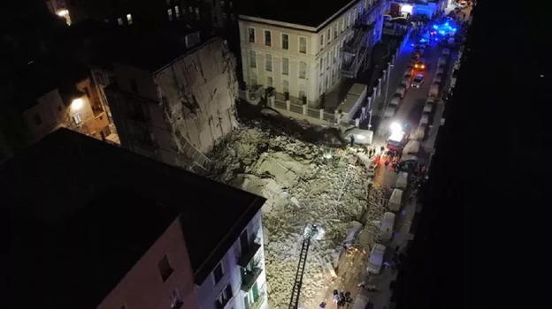 Bari, crolla palazzina a Carrassi: si cerca una donna sotto le macerie