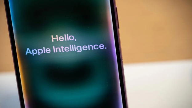 Apple: ritardi nell’IA di Siri "brutti" e "imbarazzanti". Promesse soluzioni per il futuro