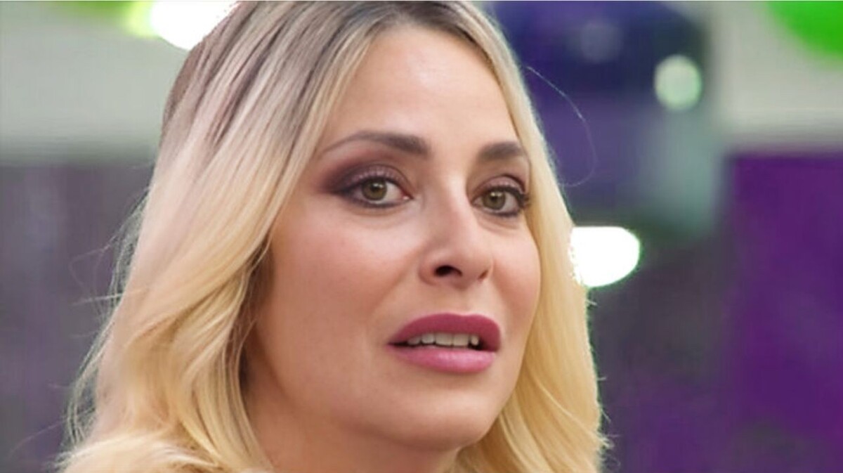 GF VIP, Stefania Orlando eliminata il sostegno di Anna Pettinelli