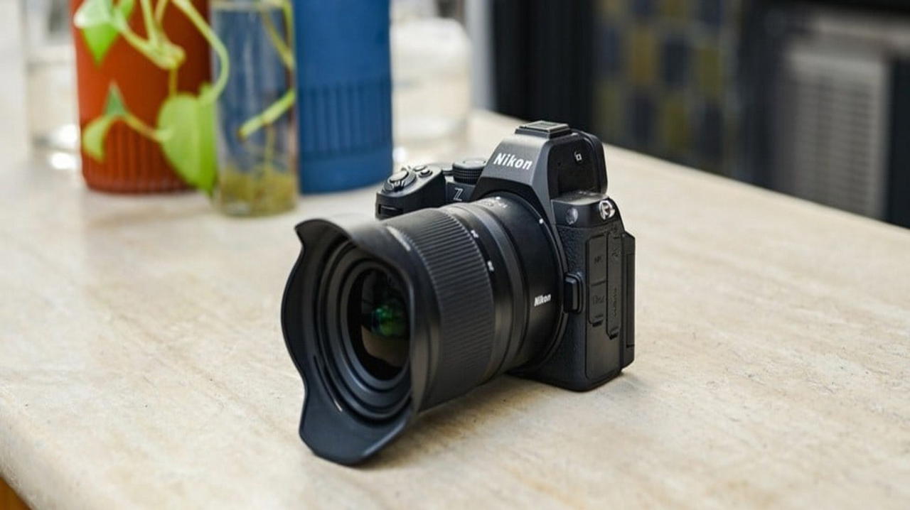 Nikon Z5II: la mirrorless full-frame si evolve con prestazioni da top di gamma