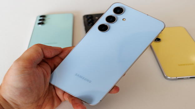 Galaxy S25 FE con Dimensity 9400? Samsung valuta la svolta per superare i limiti dell’Exynos 2400e