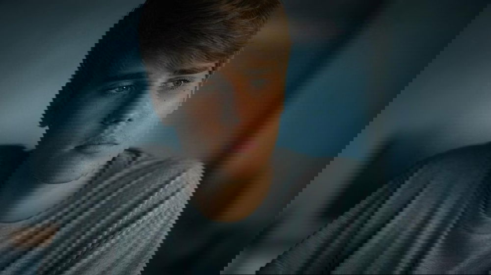 Justin Bieber, confessioni ch°c su Instagram: “Sono imperfetto, ferisco gli altri” – Fan in ansia per l’artista