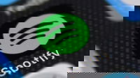 Spotify rivede i conteggi: addio alla visibilità pubblica per i podcast sotto i 50.000 ascolti