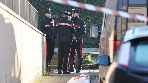 Furto di pistacchi al supermercato, poi la caduta e il decesso: un 28enne fermato per delitto