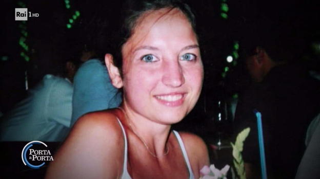 "Chiara Poggi è stata tolta di mezzo da un solo individuo legato a una massoneria internazionale dedita al traffico di esseri umani e alla pedofilia"