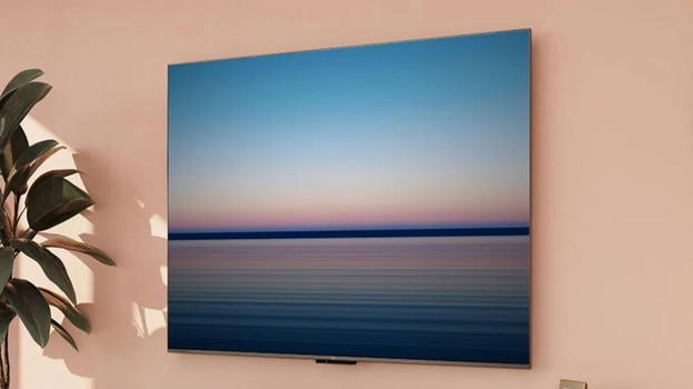 Amazon rilancia il concetto di smart TV: arriva Fire TV Omni Mini-LED con AI, Dolby Atmos e gaming a 144 Hz