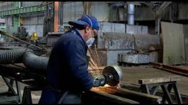 Lavoro in Puglia: tra precariato, bassi salari e fuga dei giovani, un’emergenza ignorata