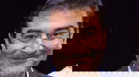 Max Giusti approda a Mediaset: un nuovo capitolo per il palinsesto 2025-2026