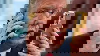 Trump si dà alla telefonia con un piano mobile e uno smartphone (non tanto) Made in USA