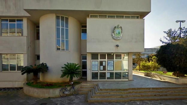 Squinzano piange Jennifer, 15 anni: la comunità si unisce nel ricordo dopo la sua scomparsa improvvisa