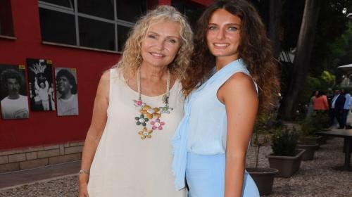 Gala di Roma, Licia Colò e la figlia Laila insieme per lanciare la nuova fragranza di Gabriella Carlucci