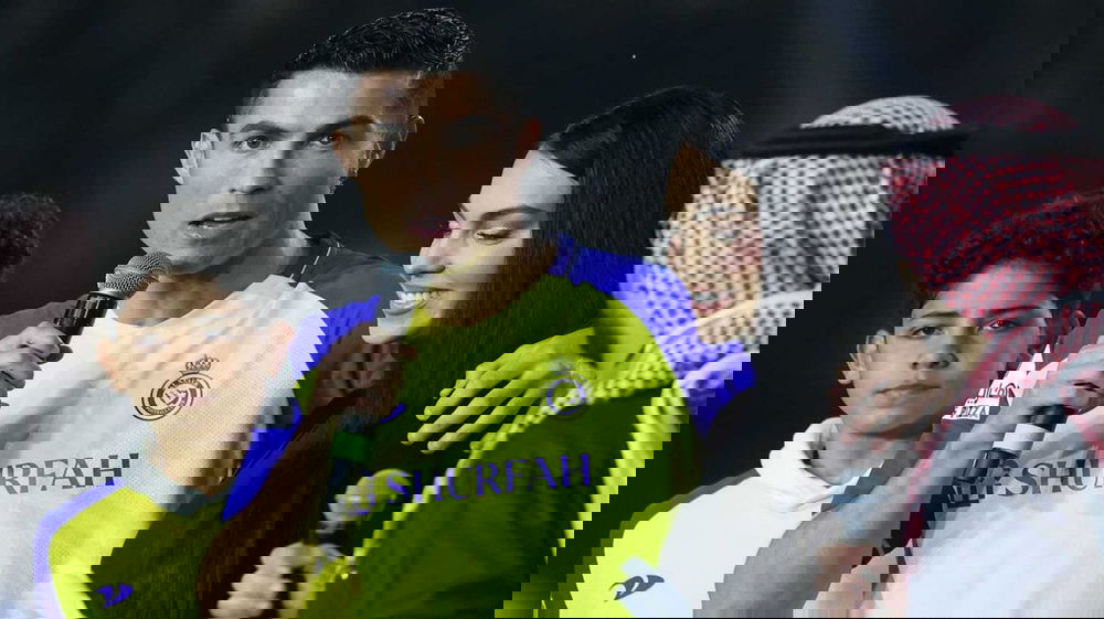 Cristiano Ronaldo fa il colpaccio da mezzo miliardo: Al Nassr lo tiene fino a 42 anni con una clausola da vero padrone!