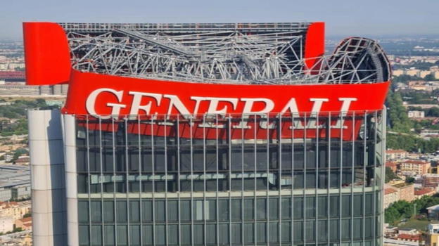 Milano, l’insegna Generali della Torre Hadid cede a 192 metri d’altezza: massima attenzione a CityLife