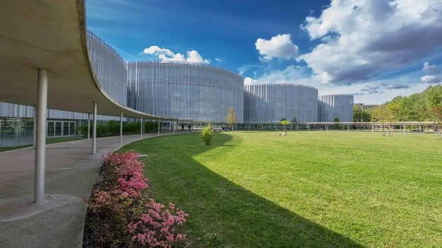 Diploma slitta di un anno per 4 universitari a causa di messaggi sessisti