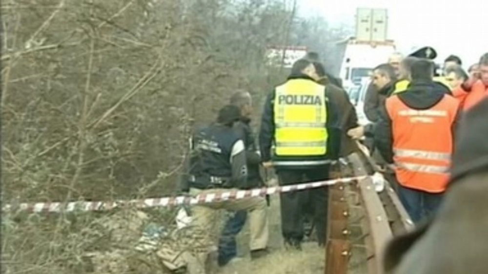 Il giardino del silenzio: dopo 17 anni spunta la testa dell’uomo senza nome sull’A22