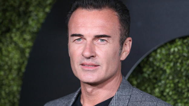 Addio a Julian McMahon, l’attore di "Streghe" e "I Fantastici 4" aveva 56 anni