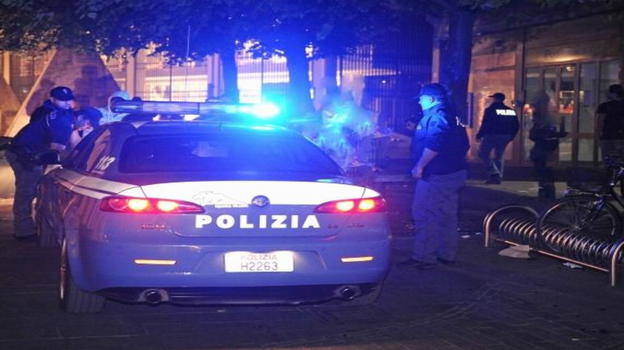 Alba di tensione a Rosa Marina: giovane finisce in ospedale dopo un acceso diverbio all’uscita della discoteca