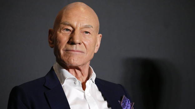 Patrick Stewart compie 85 anni auguri al Professor Xavier