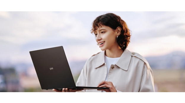 LG presenta i nuovi notebook gram Pro 2025 da 16 e 17 pollici: massima potenza in meno di un chilo e mezzo