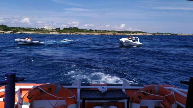 Panico a Grotta Monaca: turista intrappolato sott’acqua, salvato in extremis da una sacca d’aria