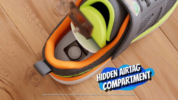 Skechers lancia scarpe per bambini con AirTag integrato: sicurezza o inizio del controllo totale?