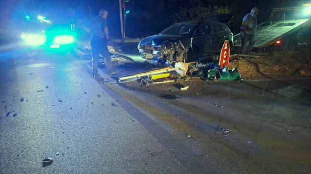 Auto fuori controllo all’incrocio per il mare a San Pietro Vernotico: giovane trasportato in ospedale