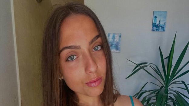 Bagheria, Simona Cinà trovata senza vita in piscina durante una festa: la famiglia chiede chiarezza