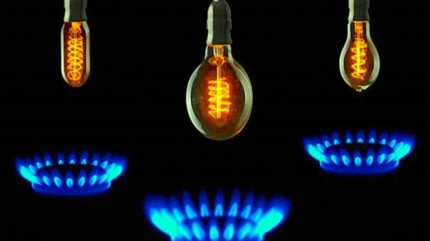 Energia elettrica in aumento mentre il gas cala: come cambiano le bollette italiane