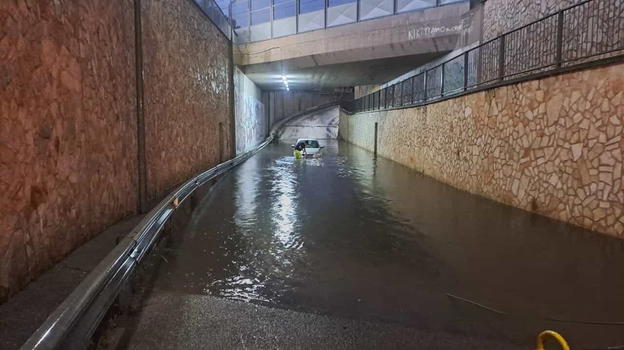 Notte di pioggia e temporali nel Brindisino: allagamenti, strade bloccate e interventi senza sosta