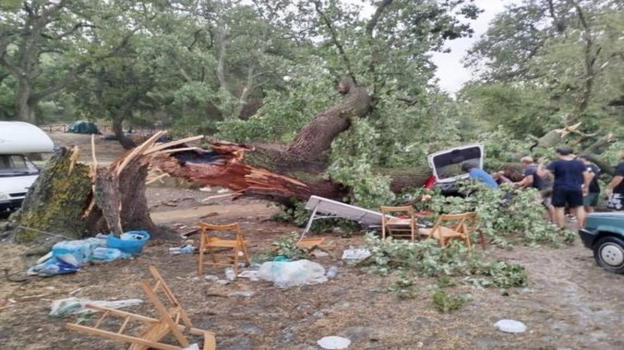 Ferrandina (Matera), incidente durante un temporale: il 29enne Nicola Pipio perde la vita, tre giovani in ospedale