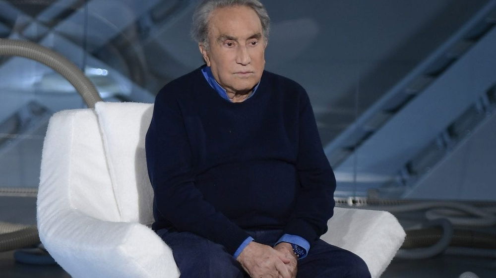 Addio a Emilio Fede, il volto storico del Tg1 e Tg4 si spegne a 94 anni