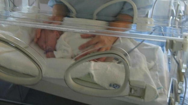 Bambino nasce privo di gambe per colpa dei medici: genitori risarciti con 350 mila euro