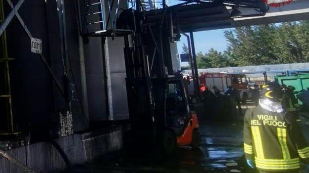 Grave episodio negli impianti di Ecopartenope a Marcianise: tre persone perdono la vita e due contusi